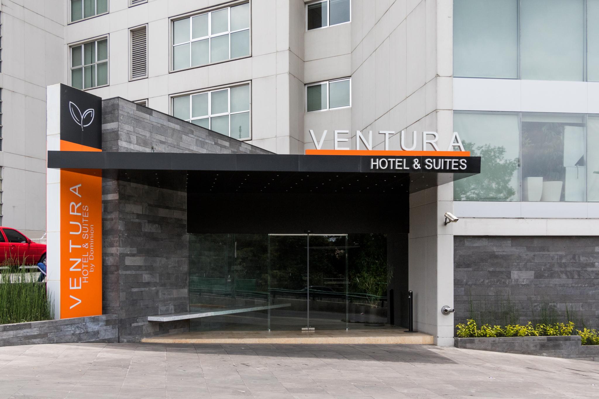 Ventura Hotel & Suites Interlomas メキシコシティ エクステリア 写真